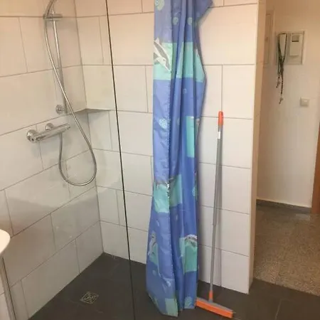 Apartment Nr 5 Og 3zkb Fuer Familien Und Firmen